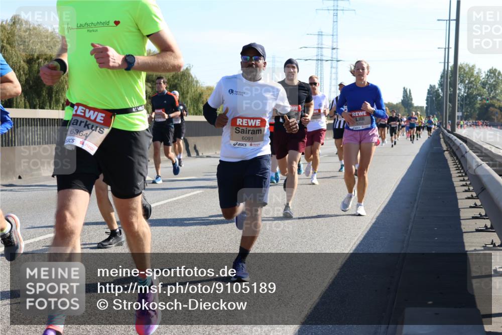 03.10.2025 - Köhlbrandbrückenlauf Strokosch-Dieckow http://msf.ph/oto/9105189 03.10.2025 12:14:39 Position 3 6364, 6091, 4203 meine-sportfotos.de