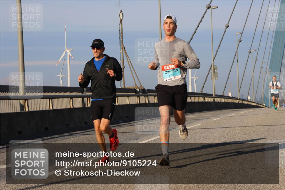 03.10.2025 - Köhlbrandbrückenlauf Strokosch-Dieckow http://msf.ph/oto/9105224 03.10.2025 09:32:46 Position 2 1174 meine-sportfotos.de