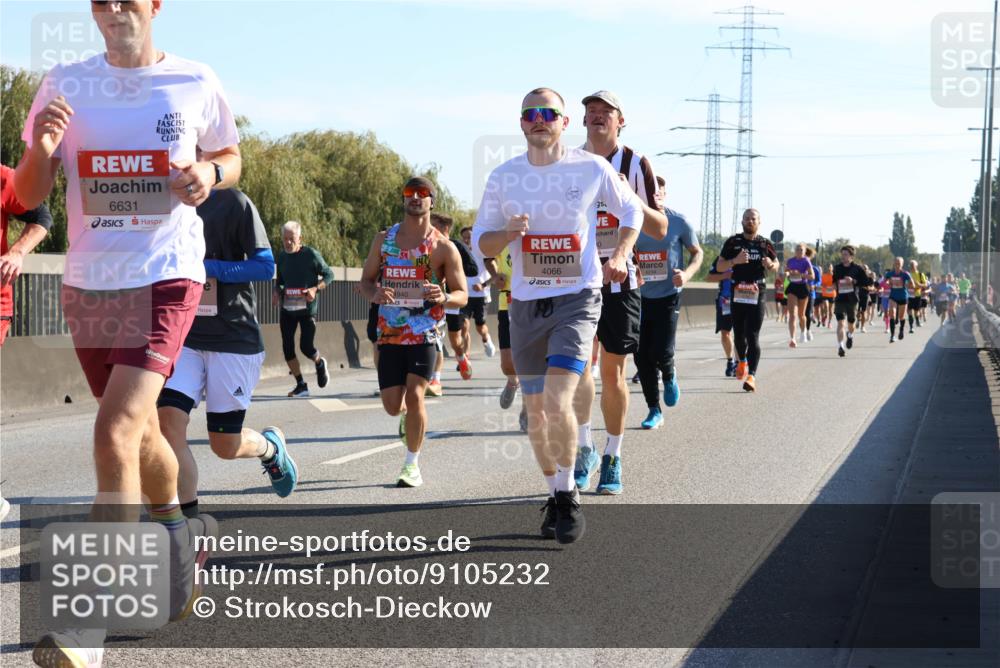 03.10.2025 - Köhlbrandbrückenlauf Strokosch-Dieckow http://msf.ph/oto/9105232 03.10.2025 12:14:42 Position 3 6631, 1940, 4066 meine-sportfotos.de