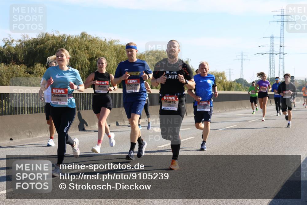 03.10.2025 - Köhlbrandbrückenlauf Strokosch-Dieckow http://msf.ph/oto/9105239 03.10.2025 12:14:46 Position 3 5785, 4492, 4252, 5784 meine-sportfotos.de