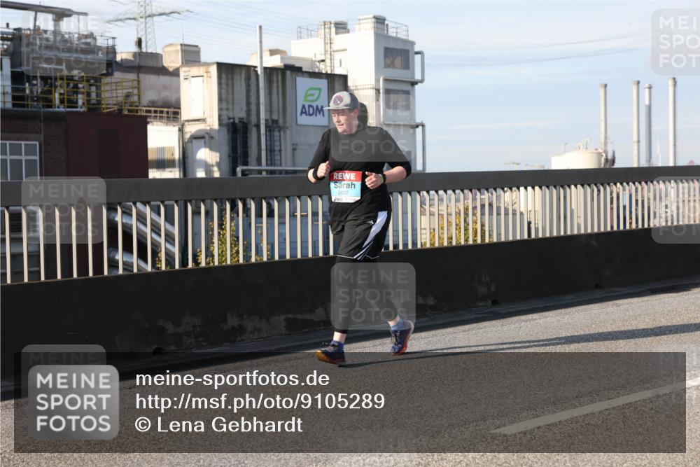03.10.2025 - Köhlbrandbrückenlauf Lena Gebhardt http://msf.ph/oto/9105289 03.10.2025 10:12:47 Position 2 2602 meine-sportfotos.de