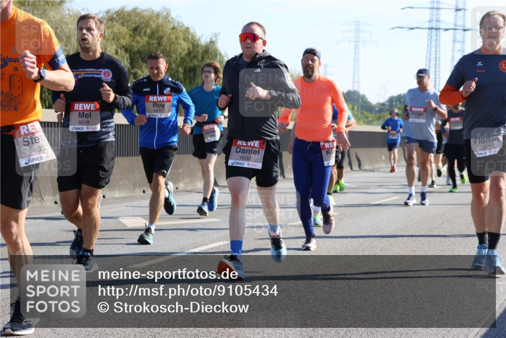 03.10.2025 - Köhlbrandbrückenlauf Strokosch-Dieckow http://msf.ph/oto/9105434 03.10.2025 12:15:31 Position 3 016, 6018, 6038, 6470, 6032, 5671 meine-sportfotos.de