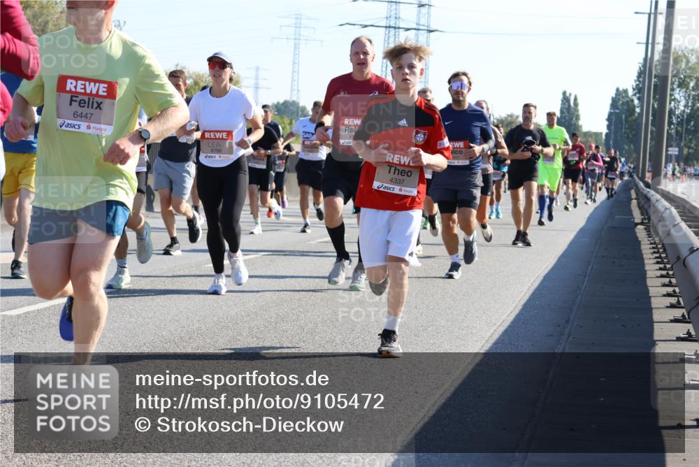 03.10.2025 - Köhlbrandbrückenlauf Strokosch-Dieckow http://msf.ph/oto/9105472 03.10.2025 12:15:38 Position 3 6447, 6786, 4337 meine-sportfotos.de