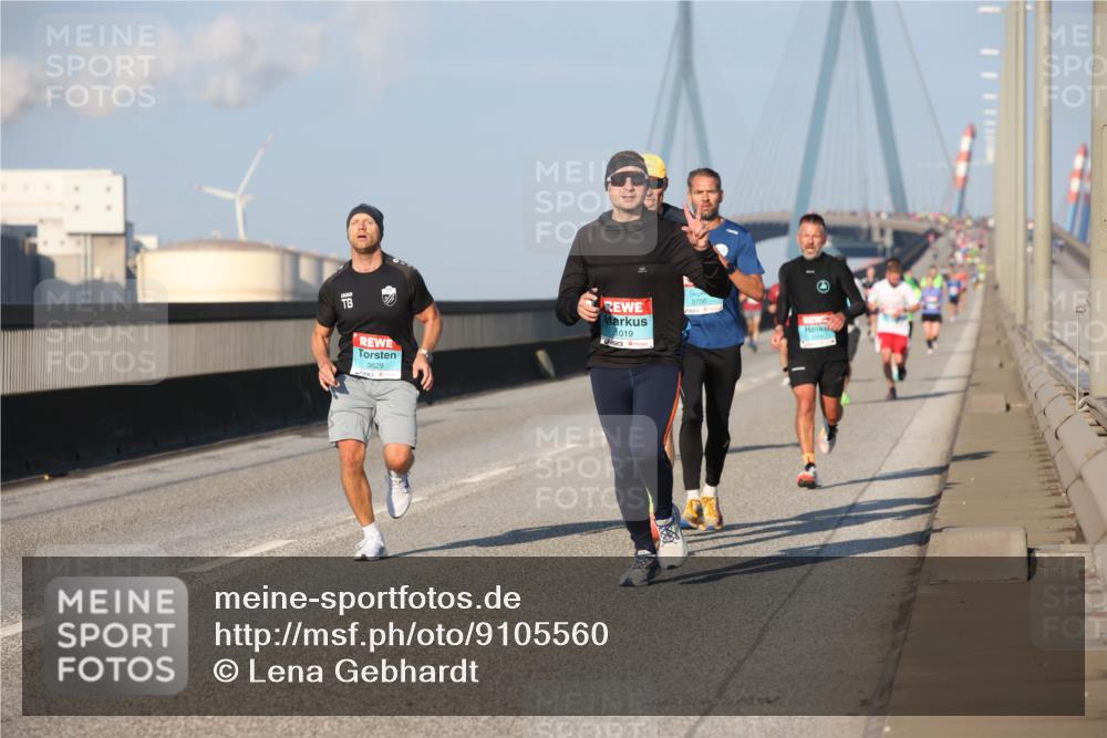 03.10.2025 - Köhlbrandbrückenlauf Lena Gebhardt http://msf.ph/oto/9105560 03.10.2025 09:39:05 Position 2 3629, 019, 3756 meine-sportfotos.de