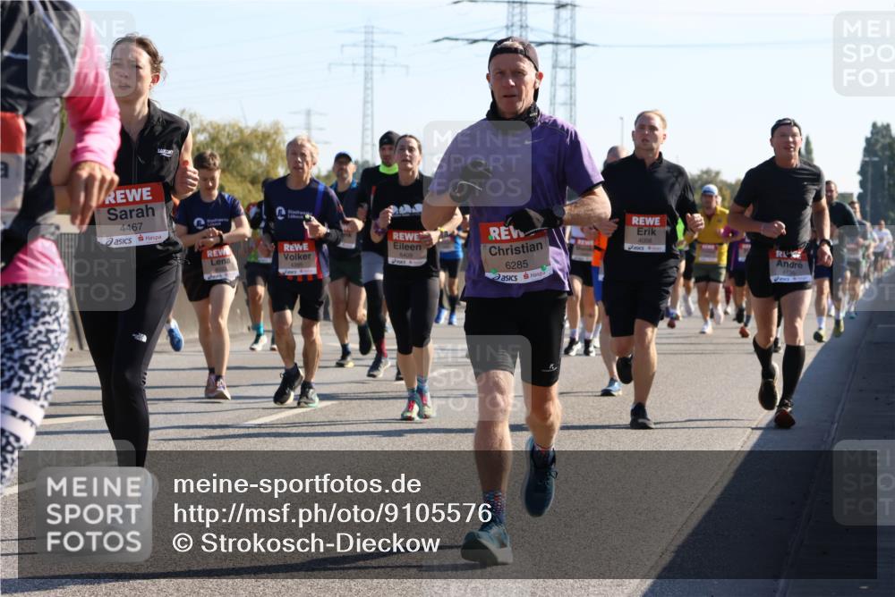 03.10.2025 - Köhlbrandbrückenlauf Strokosch-Dieckow http://msf.ph/oto/9105576 03.10.2025 12:15:55 Position 3 4467, 6409, 6285, 4056 meine-sportfotos.de