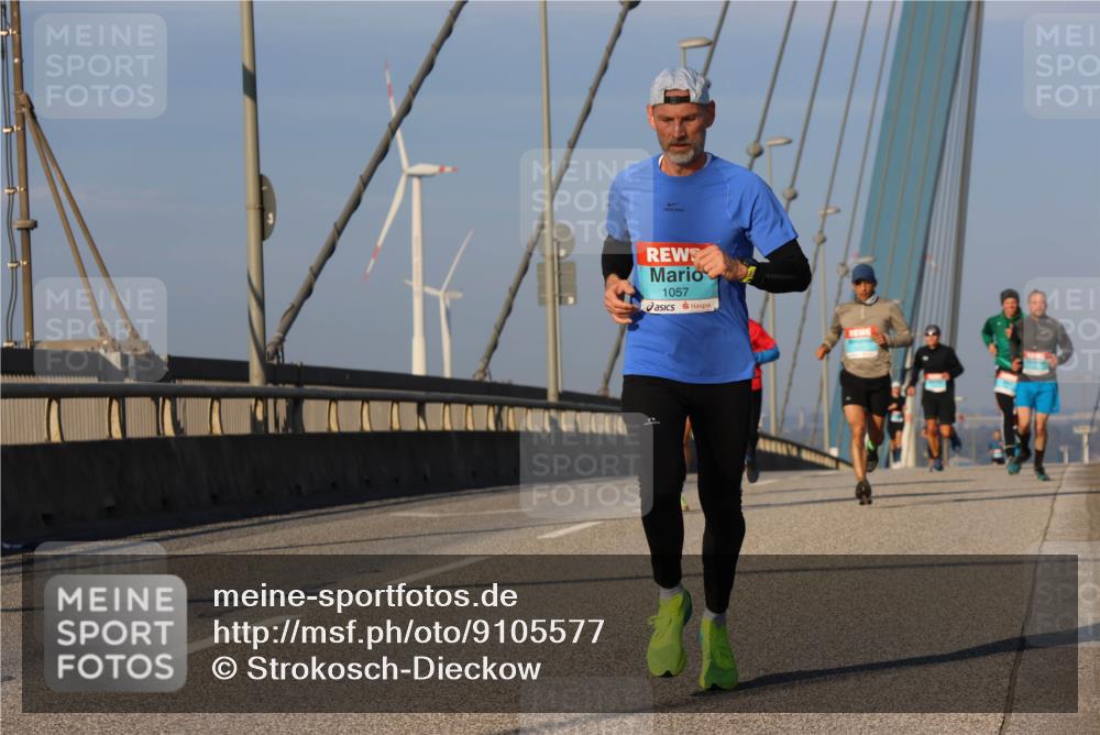 03.10.2025 - Köhlbrandbrückenlauf Strokosch-Dieckow http://msf.ph/oto/9105577 03.10.2025 09:33:24 Position 2 1057 meine-sportfotos.de