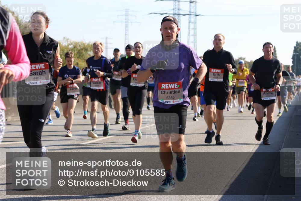 03.10.2025 - Köhlbrandbrückenlauf Strokosch-Dieckow http://msf.ph/oto/9105585 03.10.2025 12:15:55 Position 3 4467, 4395, 6022, 640, 6285, 4056, 4135 meine-sportfotos.de