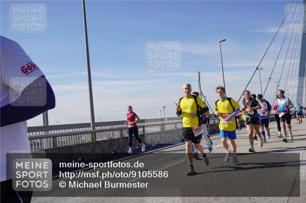 03.10.2025 - Köhlbrandbrückenlauf Michael Burmester http://msf.ph/oto/9105586 03.10.2025 12:49:24 Position 2  meine-sportfotos.de