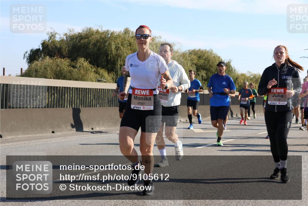 03.10.2025 - Köhlbrandbrückenlauf Strokosch-Dieckow http://msf.ph/oto/9105612 03.10.2025 12:16:03 Position 3 856, 6089, 4718 meine-sportfotos.de
