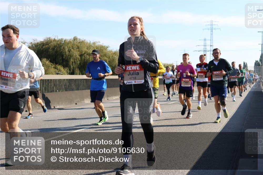 03.10.2025 - Köhlbrandbrückenlauf Strokosch-Dieckow http://msf.ph/oto/9105630 03.10.2025 12:16:04 Position 3 4856, 4718, 4118, 4147 meine-sportfotos.de