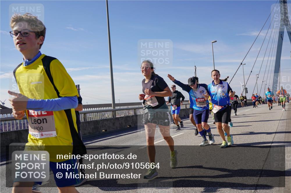 03.10.2025 - Köhlbrandbrückenlauf Michael Burmester http://msf.ph/oto/9105664 03.10.2025 12:49:26 Position 2 5800 meine-sportfotos.de