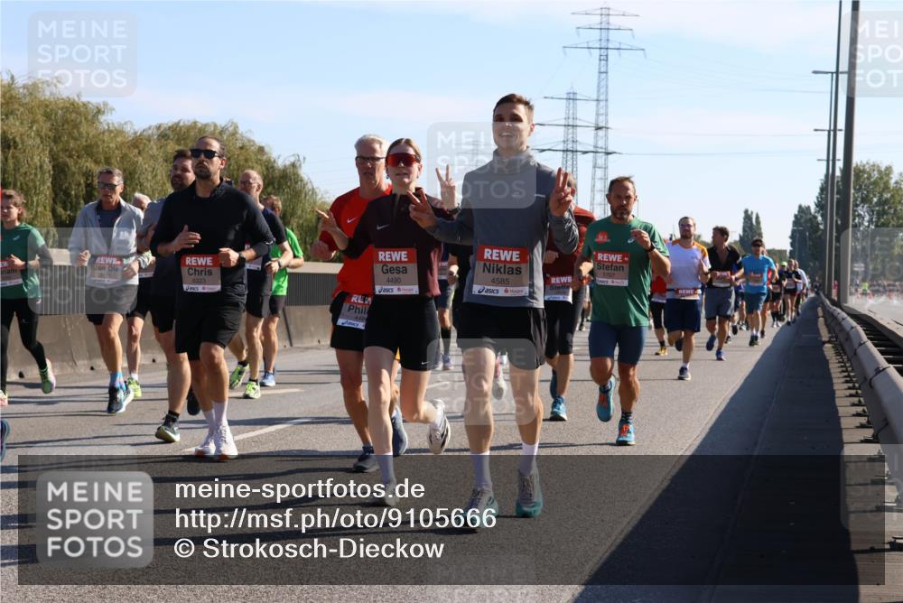 03.10.2025 - Köhlbrandbrückenlauf Strokosch-Dieckow http://msf.ph/oto/9105666 03.10.2025 12:16:07 Position 3 5707, 4490, 4585, 6323, 448 meine-sportfotos.de