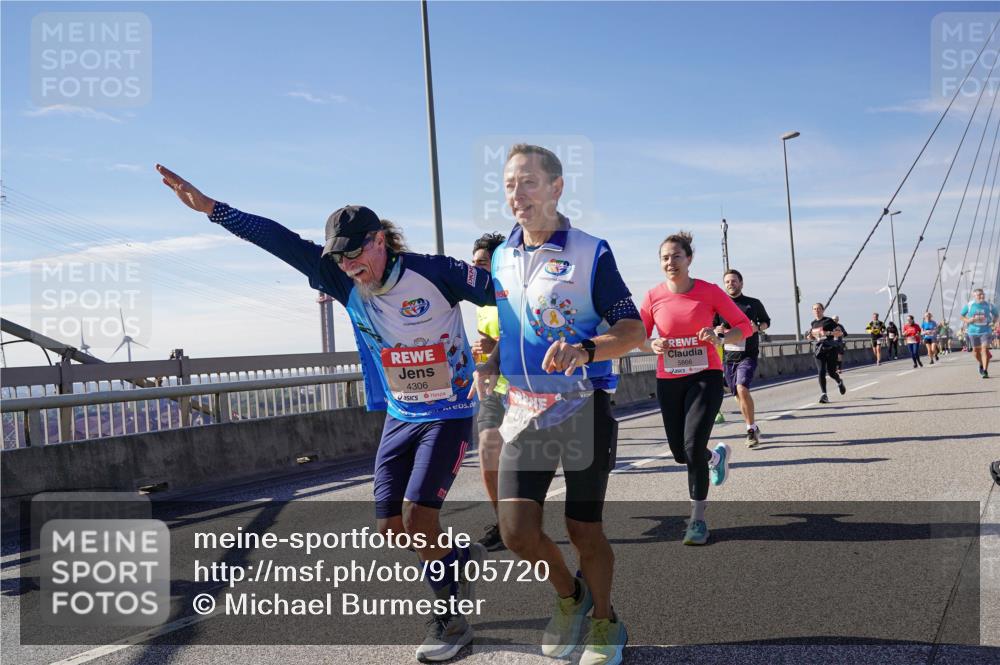 03.10.2025 - Köhlbrandbrückenlauf Michael Burmester http://msf.ph/oto/9105720 03.10.2025 12:49:27 Position 2 4306, 5866 meine-sportfotos.de