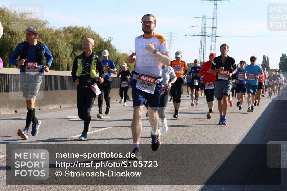 03.10.2025 - Köhlbrandbrückenlauf Strokosch-Dieckow http://msf.ph/oto/9105723 03.10.2025 12:16:11 Position 3 4659, 6097 meine-sportfotos.de