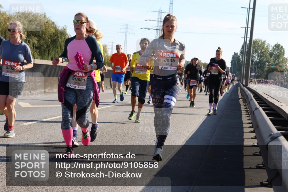 03.10.2025 - Köhlbrandbrückenlauf Strokosch-Dieckow http://msf.ph/oto/9105858 03.10.2025 12:16:27 Position 3 4619, 4417, 4514, 5697 meine-sportfotos.de