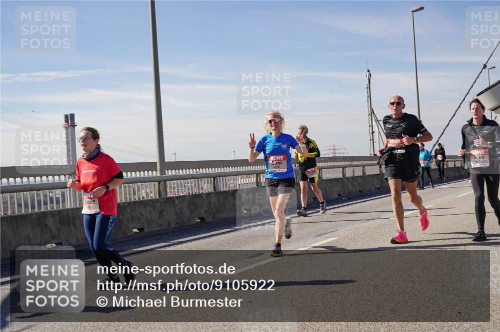 03.10.2025 - Köhlbrandbrückenlauf Michael Burmester http://msf.ph/oto/9105922 03.10.2025 12:49:35 Position 2 4788, 69 meine-sportfotos.de
