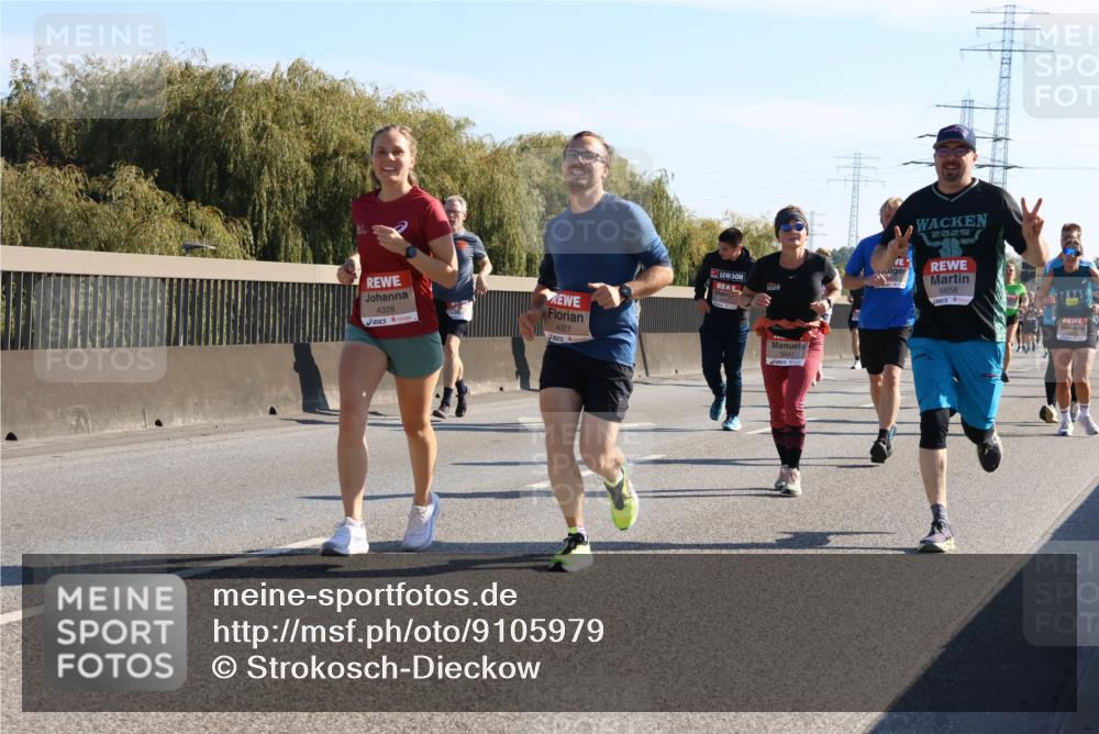 03.10.2025 - Köhlbrandbrückenlauf Strokosch-Dieckow http://msf.ph/oto/9105979 03.10.2025 12:16:46 Position 3 4328, 4327, 2025, 2022, 6658 meine-sportfotos.de