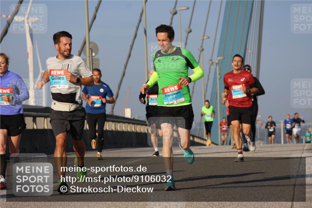 03.10.2025 - Köhlbrandbrückenlauf Strokosch-Dieckow http://msf.ph/oto/9106032 03.10.2025 09:34:31 Position 2 2933, 2705 meine-sportfotos.de
