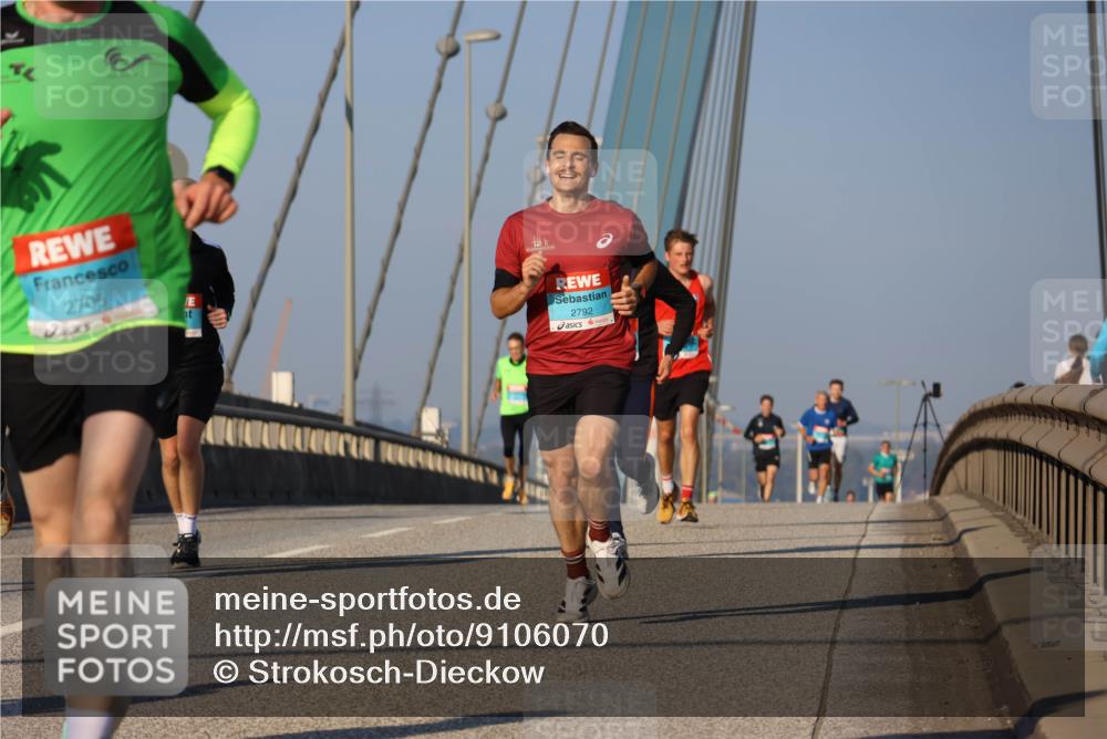 03.10.2025 - Köhlbrandbrückenlauf Strokosch-Dieckow http://msf.ph/oto/9106070 03.10.2025 09:34:33 Position 2 2705, 2792 meine-sportfotos.de