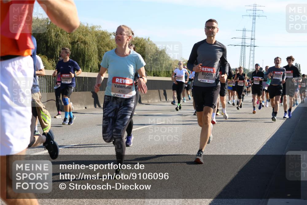 03.10.2025 - Köhlbrandbrückenlauf Strokosch-Dieckow http://msf.ph/oto/9106096 03.10.2025 12:16:57 Position 3 4751, 6369 meine-sportfotos.de