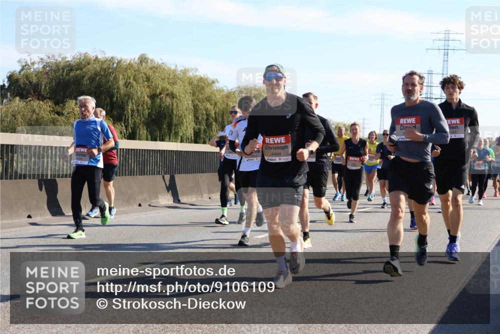 03.10.2025 - Köhlbrandbrückenlauf Strokosch-Dieckow http://msf.ph/oto/9106109 03.10.2025 12:17:00 Position 3 4494, 193 meine-sportfotos.de