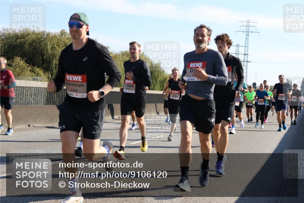 03.10.2025 - Köhlbrandbrückenlauf Strokosch-Dieckow http://msf.ph/oto/9106120 03.10.2025 12:17:00 Position 3 4494, 4302 meine-sportfotos.de