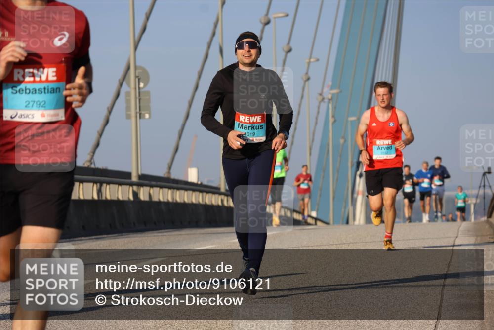 03.10.2025 - Köhlbrandbrückenlauf Strokosch-Dieckow http://msf.ph/oto/9106121 03.10.2025 09:34:36 Position 2 2792, 1019 meine-sportfotos.de