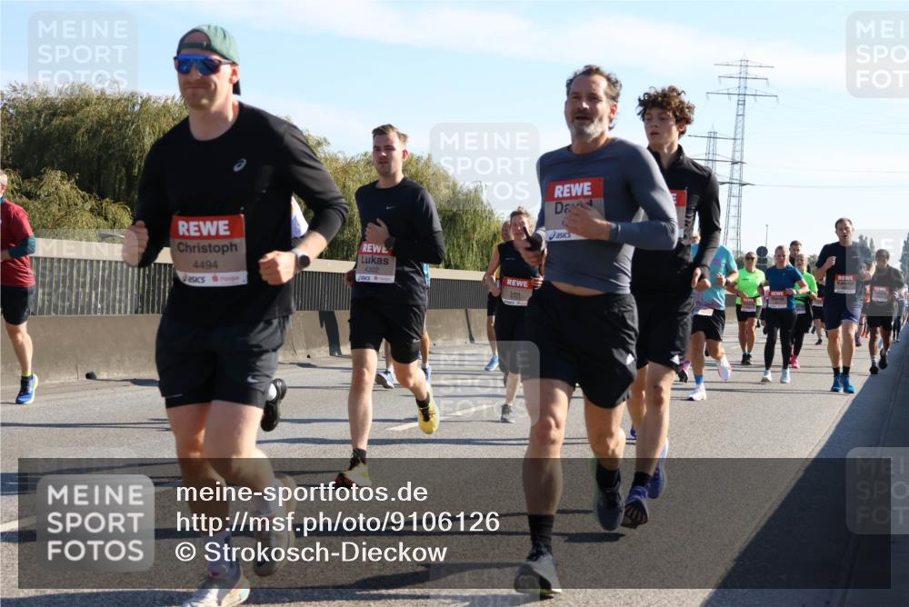 03.10.2025 - Köhlbrandbrückenlauf Strokosch-Dieckow http://msf.ph/oto/9106126 03.10.2025 12:17:00 Position 3 4494, 4302 meine-sportfotos.de