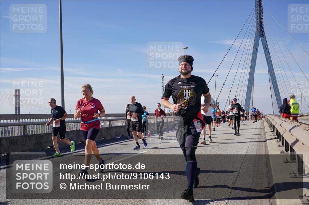03.10.2025 - Köhlbrandbrückenlauf Michael Burmester http://msf.ph/oto/9106143 03.10.2025 12:49:46 Position 2  meine-sportfotos.de