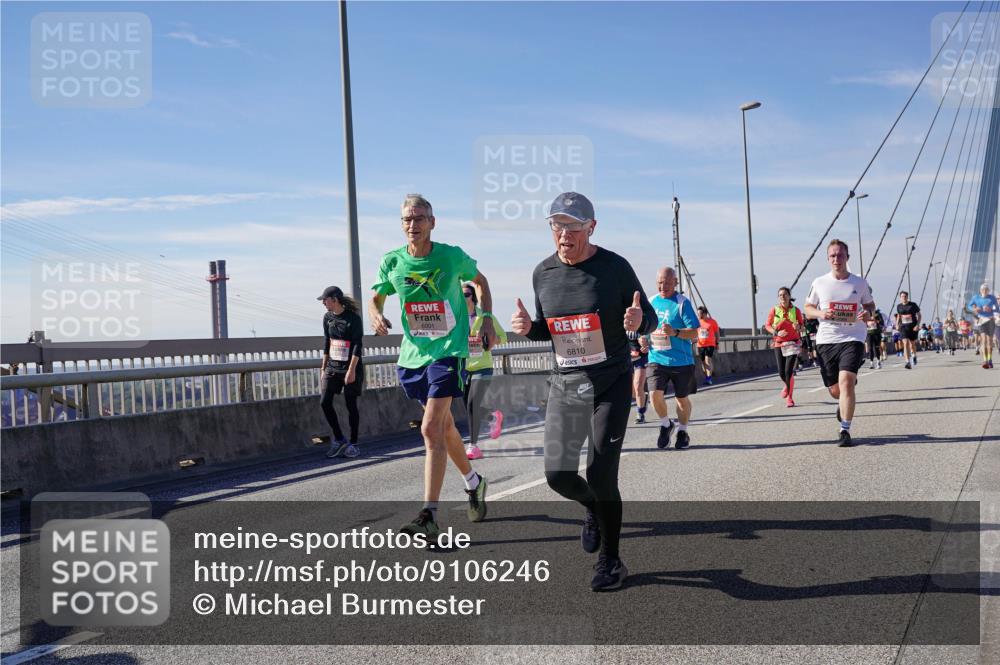 03.10.2025 - Köhlbrandbrückenlauf Michael Burmester http://msf.ph/oto/9106246 03.10.2025 12:49:50 Position 2 6001, 6810 meine-sportfotos.de