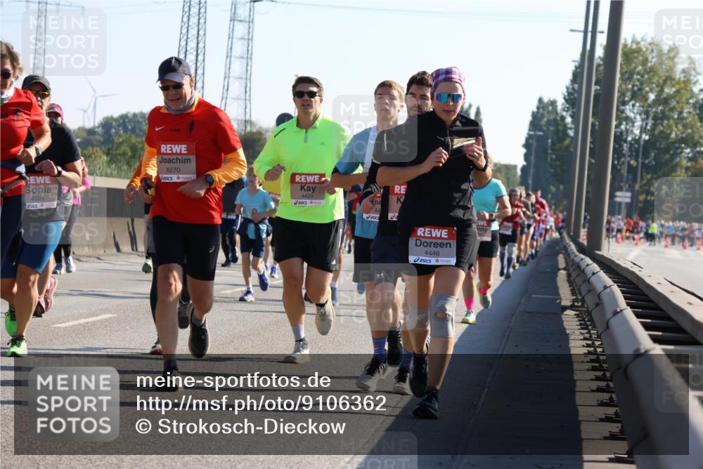 03.10.2025 - Köhlbrandbrückenlauf Strokosch-Dieckow http://msf.ph/oto/9106362 03.10.2025 12:17:34 Position 3 4325, 6270, 4429, 4446 meine-sportfotos.de