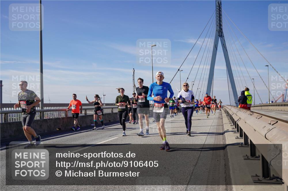 03.10.2025 - Köhlbrandbrückenlauf Michael Burmester http://msf.ph/oto/9106405 03.10.2025 12:49:57 Position 2  meine-sportfotos.de