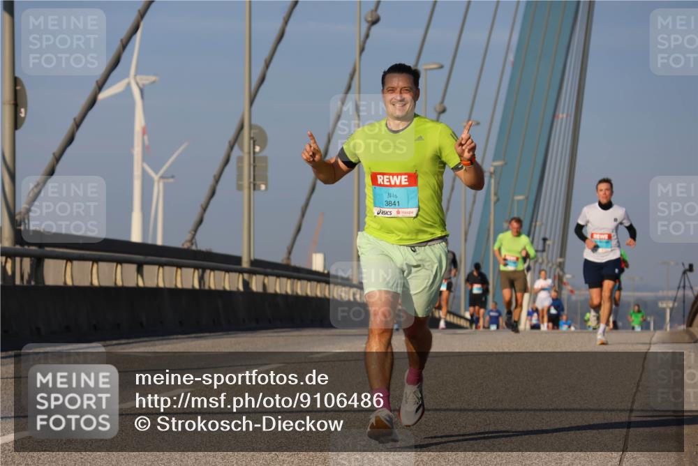 03.10.2025 - Köhlbrandbrückenlauf Strokosch-Dieckow http://msf.ph/oto/9106486 03.10.2025 09:35:25 Position 2 3841 meine-sportfotos.de