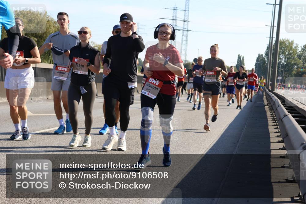 03.10.2025 - Köhlbrandbrückenlauf Strokosch-Dieckow http://msf.ph/oto/9106508 03.10.2025 12:17:50 Position 3 6217, 6338, 4782, 5063 meine-sportfotos.de