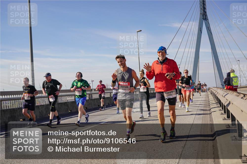 03.10.2025 - Köhlbrandbrückenlauf Michael Burmester http://msf.ph/oto/9106546 03.10.2025 12:50:03 Position 2 6129, 4704 meine-sportfotos.de