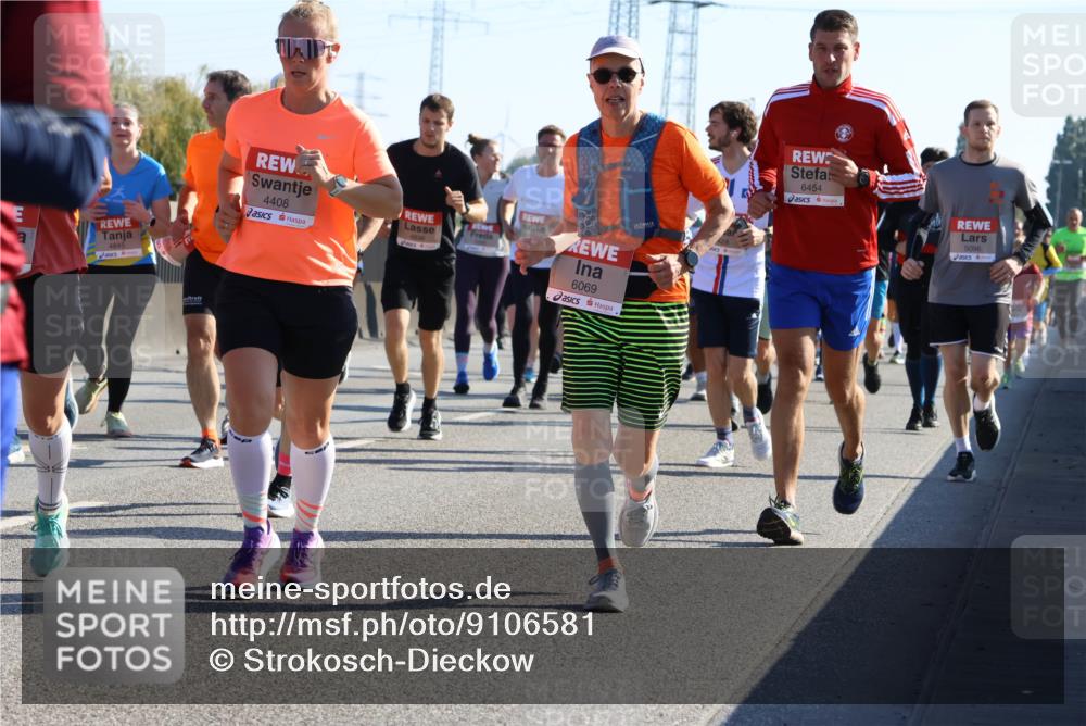 03.10.2025 - Köhlbrandbrückenlauf Strokosch-Dieckow http://msf.ph/oto/9106581 03.10.2025 12:18:00 Position 3 6454, 4408, 5096, 6069, 4845 meine-sportfotos.de