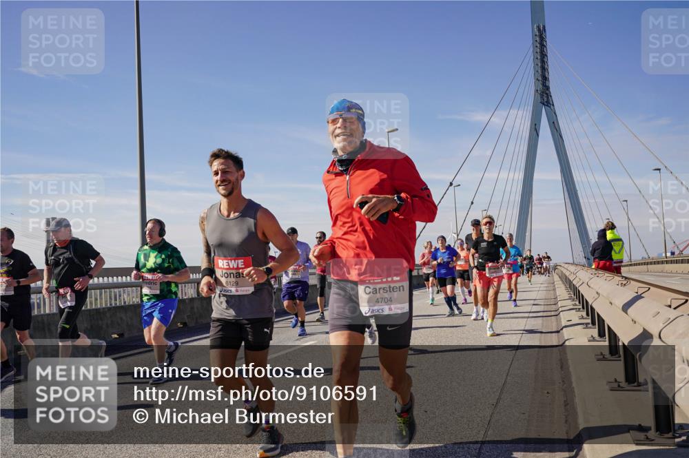 03.10.2025 - Köhlbrandbrückenlauf Michael Burmester http://msf.ph/oto/9106591 03.10.2025 12:50:03 Position 2 6129, 4704 meine-sportfotos.de