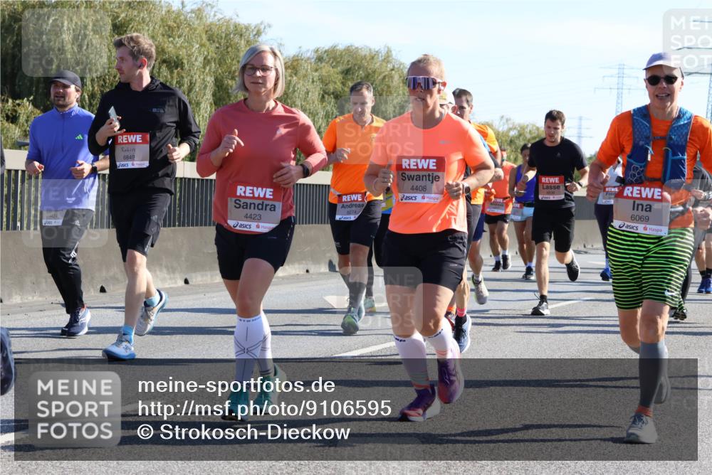 03.10.2025 - Köhlbrandbrückenlauf Strokosch-Dieckow http://msf.ph/oto/9106595 03.10.2025 12:18:01 Position 3 4424, 6849, 4408, 6274, 4423, 6069 meine-sportfotos.de