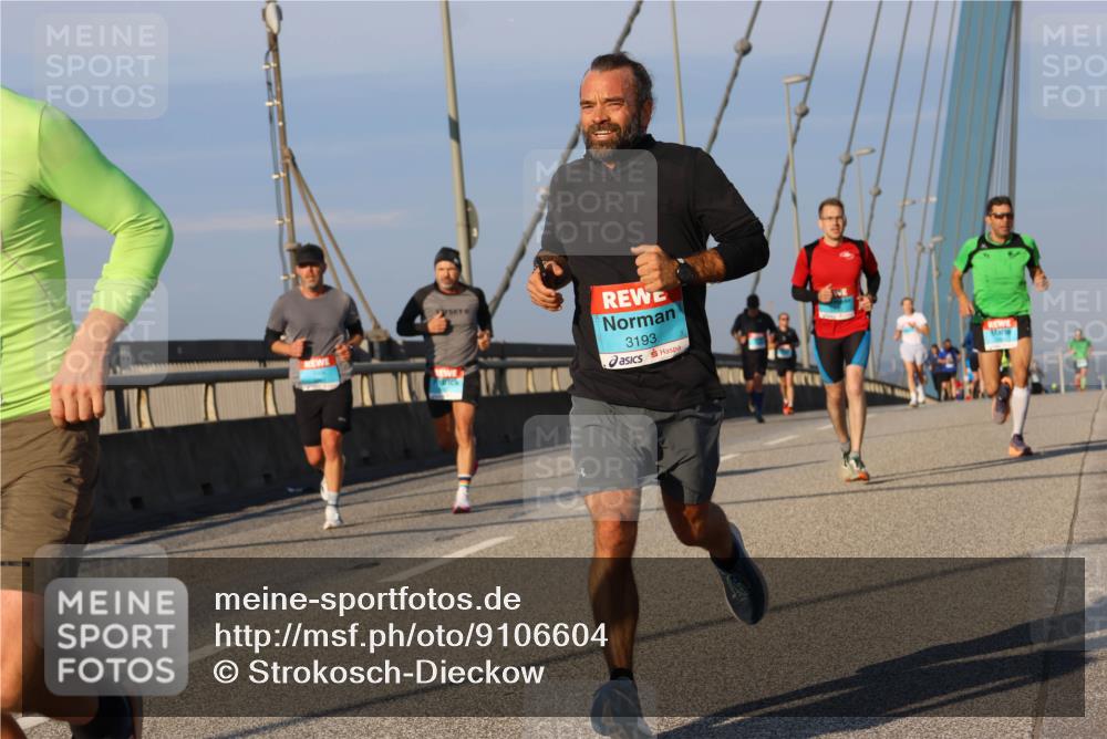 03.10.2025 - Köhlbrandbrückenlauf Strokosch-Dieckow http://msf.ph/oto/9106604 03.10.2025 09:35:38 Position 2 3193 meine-sportfotos.de