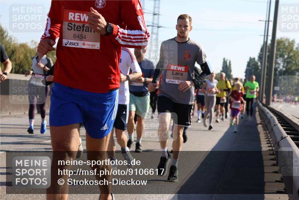 03.10.2025 - Köhlbrandbrückenlauf Strokosch-Dieckow http://msf.ph/oto/9106617 03.10.2025 12:18:02 Position 3 6454, 5096 meine-sportfotos.de