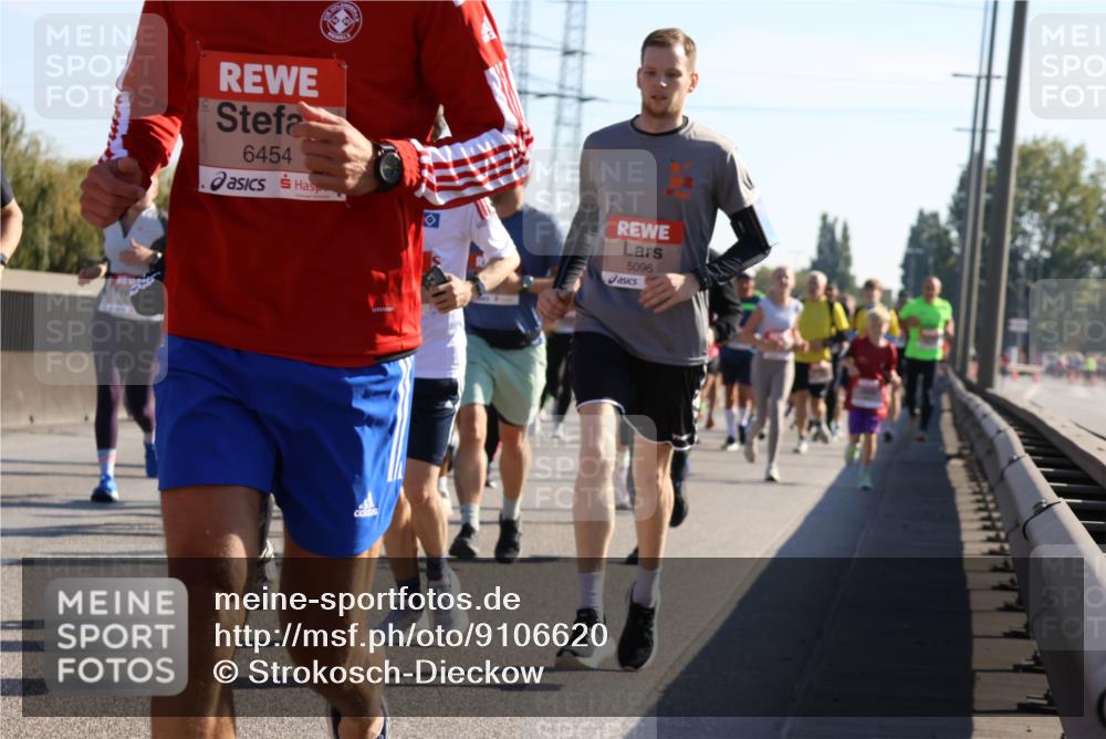 03.10.2025 - Köhlbrandbrückenlauf Strokosch-Dieckow http://msf.ph/oto/9106620 03.10.2025 12:18:02 Position 3 6454, 5096 meine-sportfotos.de