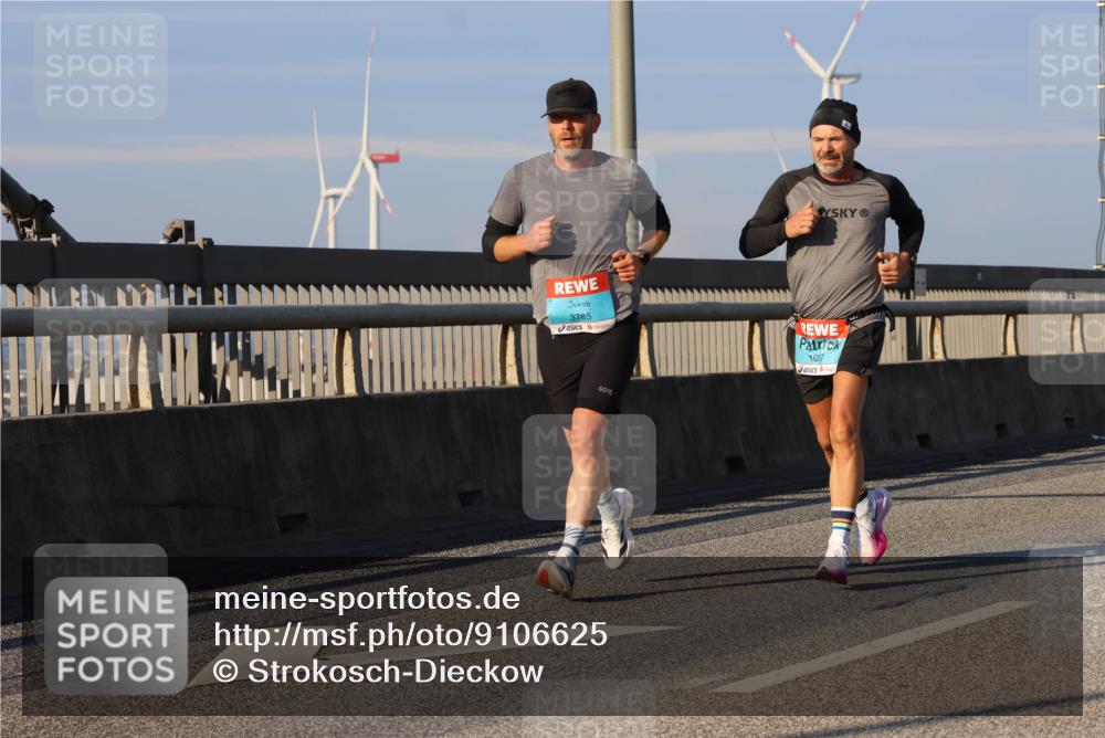 03.10.2025 - Köhlbrandbrückenlauf Strokosch-Dieckow http://msf.ph/oto/9106625 03.10.2025 09:35:41 Position 2 3785, 1017 meine-sportfotos.de