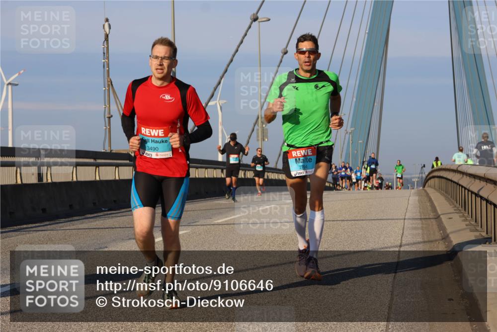 03.10.2025 - Köhlbrandbrückenlauf Strokosch-Dieckow http://msf.ph/oto/9106646 03.10.2025 09:35:42 Position 2 3490, 2704 meine-sportfotos.de