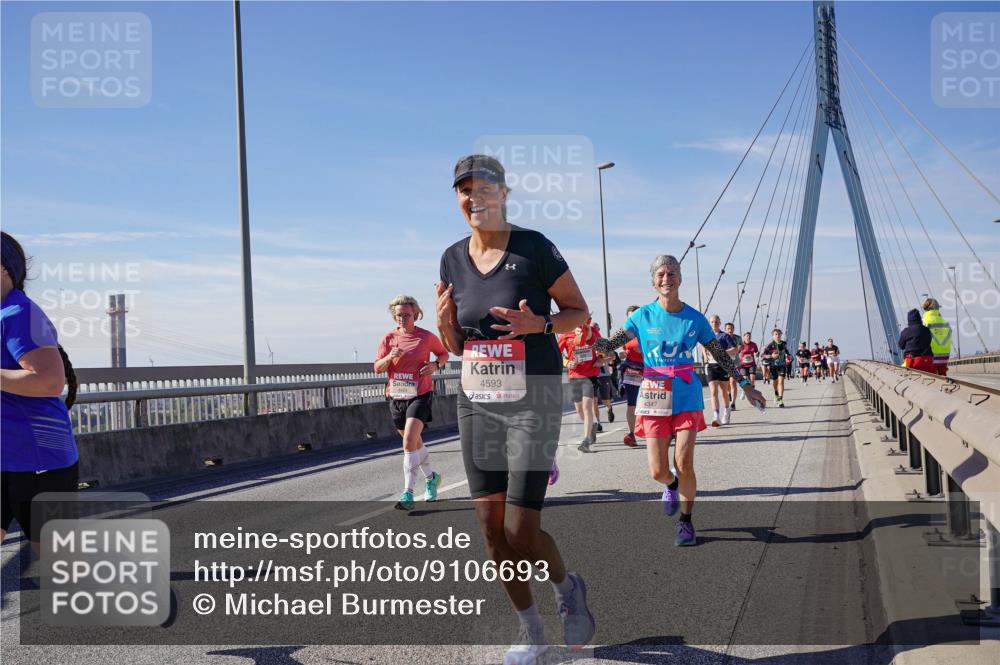 03.10.2025 - Köhlbrandbrückenlauf Michael Burmester http://msf.ph/oto/9106693 03.10.2025 12:50:07 Position 2 144, 4593, 4347 meine-sportfotos.de