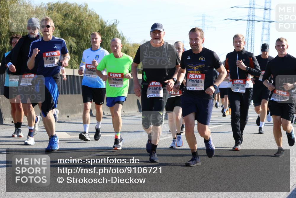 03.10.2025 - Köhlbrandbrückenlauf Strokosch-Dieckow http://msf.ph/oto/9106721 03.10.2025 12:18:19 Position 3 4748, 6779, 5414, 6083, 6467, 4330, 4431, 612 meine-sportfotos.de