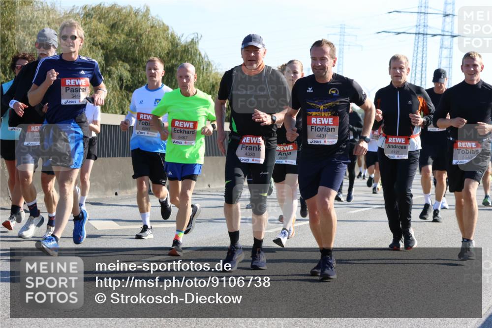 03.10.2025 - Köhlbrandbrückenlauf Strokosch-Dieckow http://msf.ph/oto/9106738 03.10.2025 12:18:19 Position 3 677, 5414, 0, 6083, 6467, 4330, 6098, 4431, 6121, 5640 meine-sportfotos.de
