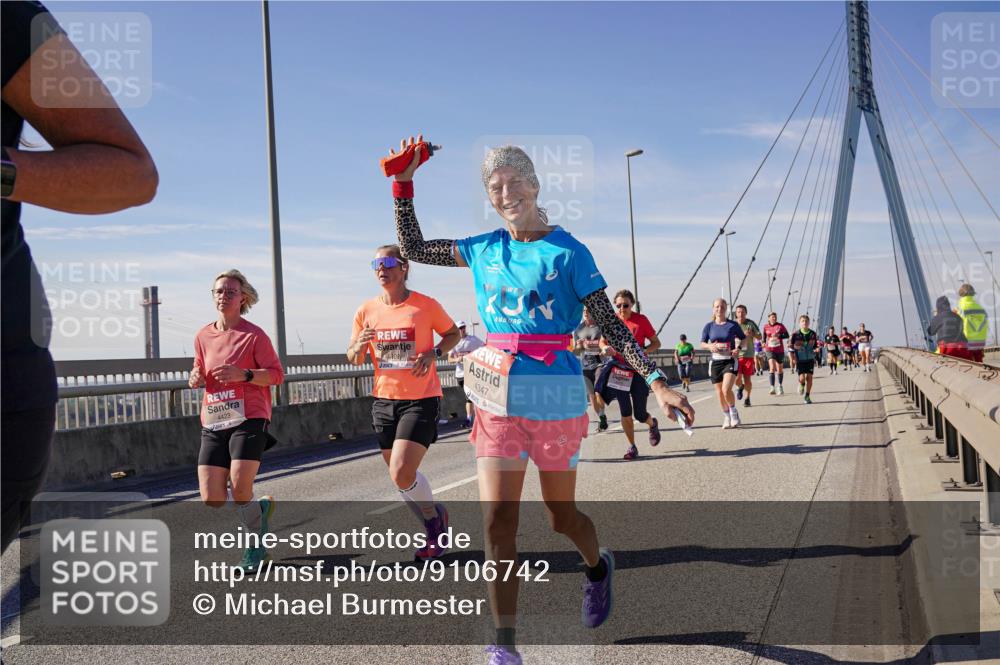03.10.2025 - Köhlbrandbrückenlauf Michael Burmester http://msf.ph/oto/9106742 03.10.2025 12:50:08 Position 2 4423, 4347 meine-sportfotos.de