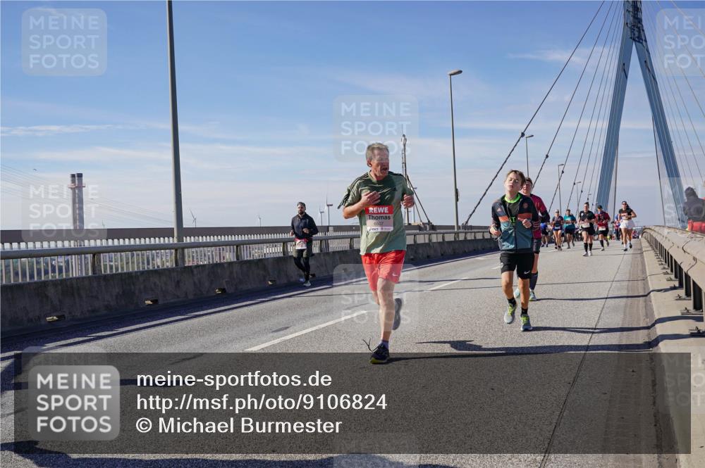 03.10.2025 - Köhlbrandbrückenlauf Michael Burmester http://msf.ph/oto/9106824 03.10.2025 12:50:11 Position 2 6507 meine-sportfotos.de
