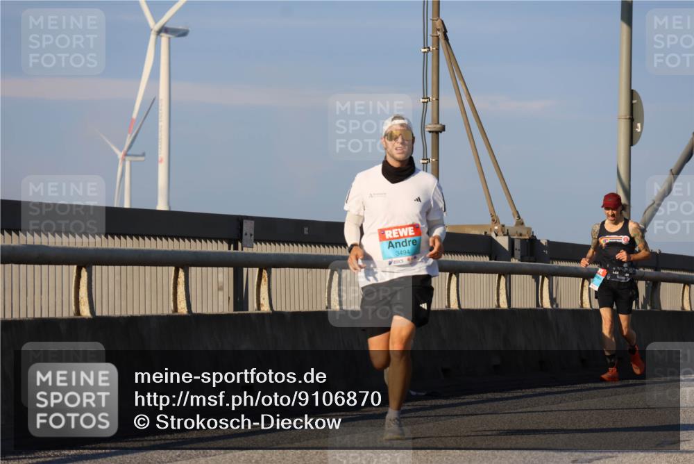 03.10.2025 - Köhlbrandbrückenlauf Strokosch-Dieckow http://msf.ph/oto/9106870 03.10.2025 09:36:08 Position 2 3494 meine-sportfotos.de