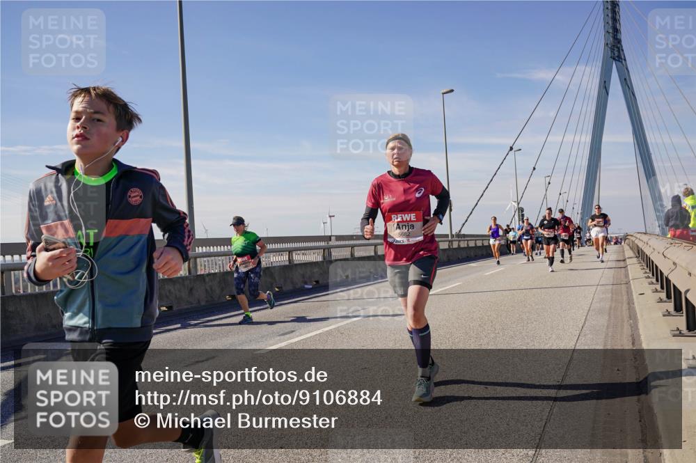 03.10.2025 - Köhlbrandbrückenlauf Michael Burmester http://msf.ph/oto/9106884 03.10.2025 12:50:13 Position 2 5682 meine-sportfotos.de